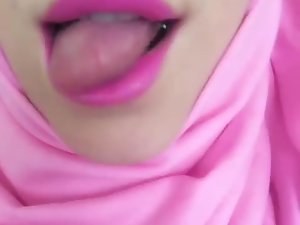 webcam hijab big boobs