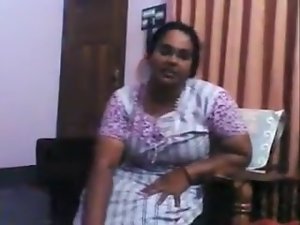 Kadwakkol Mallu Aunty Mom Son Incest New Video2