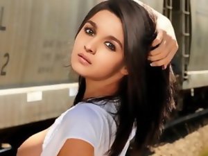Alia Bhatt Nude XXX Fucking Video