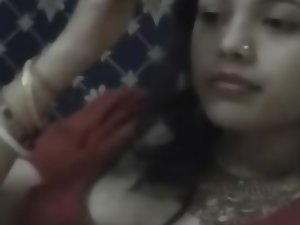 Indian Couple enjoyinghoneymoon inhotel leaked-hotcamgirls.in