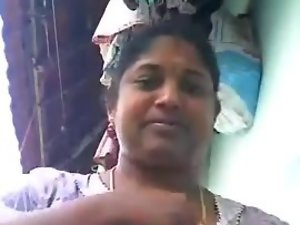Indian Aunt exposing her big Melons
