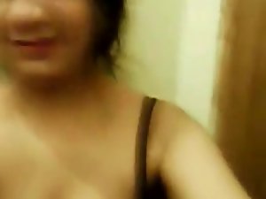 Pakistani Busty Exposing Big Boobs and Pussy