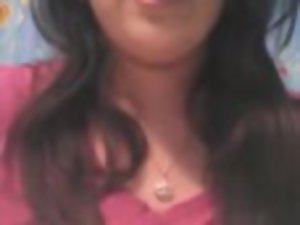 Paki girl on webcam showing tits 